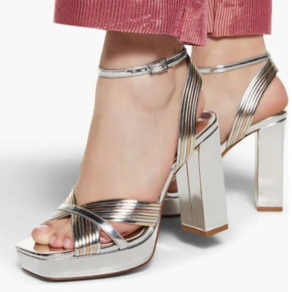 Aldo Nadie Ankle Strap Platform Sandal Silver Rose-Gold 7.5 - Picture 1 of 12
